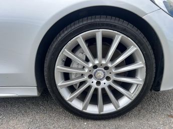 MERCEDES-BENZ C CLASS 2.1 C300dh AMG Line