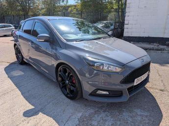 Ford Focus 2.0 TDCi ST-3 Euro 6 (s/s) 5dr