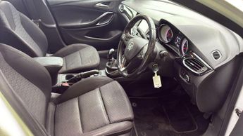 VAUXHALL ASTRA 1.0i Turbo ecoTEC SRi Euro 6 (s/s) 5dr