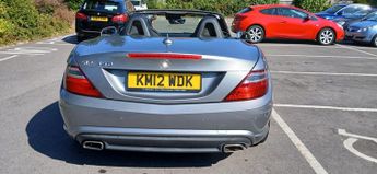 MERCEDES-BENZ SLK 3.5 SLK350 BlueEfficiency AMG Sport