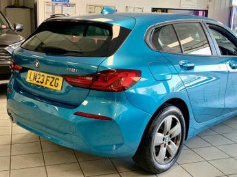 BMW 1 SERIES 1.5 118i SE
