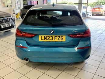 BMW 1 SERIES 1.5 118i SE