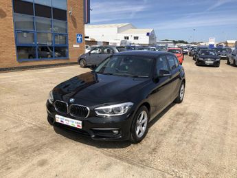 BMW 1 SERIES 1.5 116d SE Business 5-door
