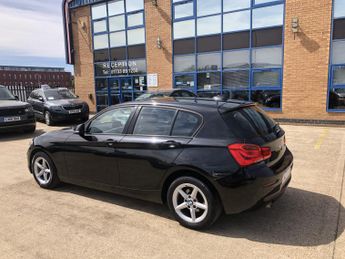BMW 1 SERIES 1.5 116d SE Business 5-door