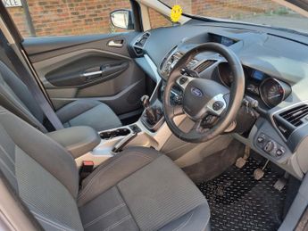 FORD C-MAX 1.6 Titanium