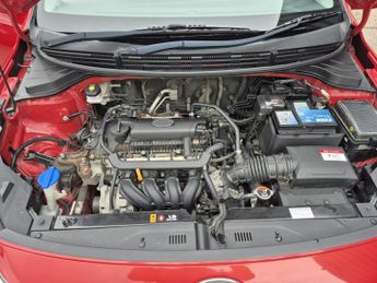 KIA RIO 1.4 3