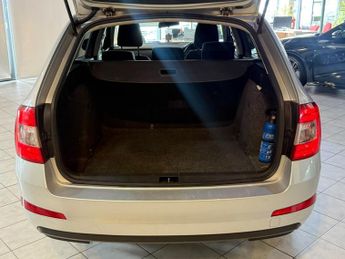 SKODA OCTAVIA 1.6 TDI S