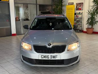 SKODA OCTAVIA 1.6 TDI S