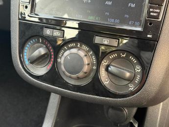 VAUXHALL CORSA 1.2i ecoFLEX 16V SE Euro 5 (s/s) 5dr