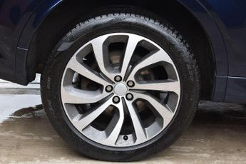 LAND ROVER DISCOVERY SPORT 1.5 P300e 12.2kWh R-Dynamic HSE Auto 4WD Euro 6 (s/s) 5dr