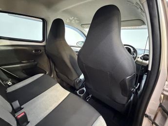 CITROEN C1 1.0 VTi ELLE