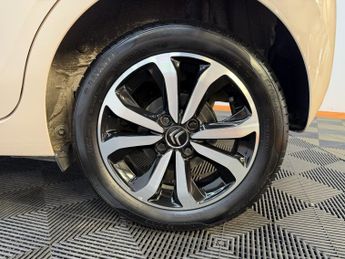CITROEN C1 1.0 VTi ELLE