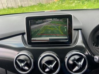 MERCEDES-BENZ B CLASS 1.6 B180 Sport