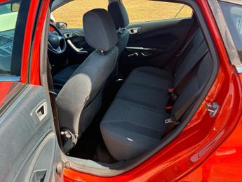 FORD FIESTA 1.4 Zetec