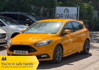 Ford Focus 2.0T EcoBoost ST-2 Euro 6 (s/s) 5dr