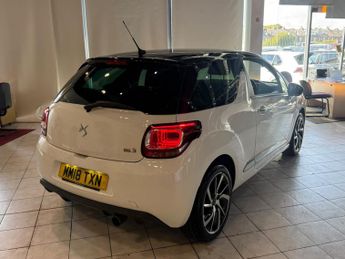 DS AUTOMOBILES DS 3 1.2 PureTech Connected Chic