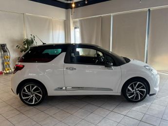 DS AUTOMOBILES DS 3 1.2 PureTech Connected Chic