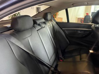 BMW 3 SERIES 2.0 330e Sport Saloon