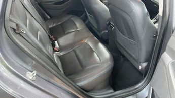 HYUNDAI IONIQ 1.6 IONIQ HEV PREM SE 1.6 GDI +17 MY18