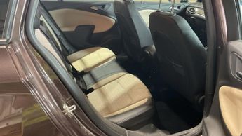 VAUXHALL ASTRA 1.4 i Turbo Elite