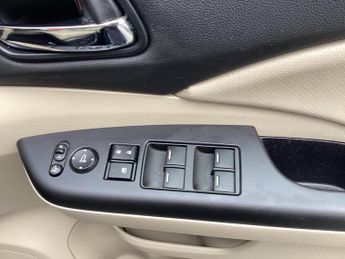 HONDA CR-V 2.2 i-DTEC EX Auto 4WD Euro 5 5dr