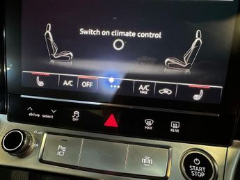 AUDI E-TRON 55 Vorsprung