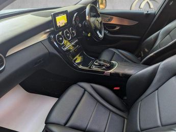 MERCEDES-BENZ C CLASS 2.0 C200 Sport (Premium Plus) 7G-Tronic+ Euro 6 (s/s) 4dr