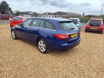 MERCEDES-BENZ C CLASS 2.1 C220d SE Executive Edition 7G-Tronic+ Euro 6 (s/s) 5dr