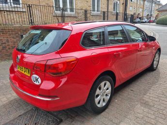 VAUXHALL ASTRA 1.6 i Design