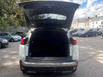 PEUGEOT 3008 1.6 BlueHDi GT Line