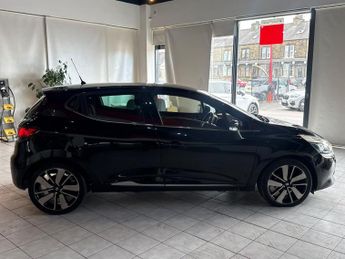 RENAULT CLIO 1.5 Dynamique S Nav dCi 90