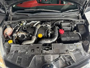 RENAULT CLIO 1.5 Dynamique S Nav dCi 90