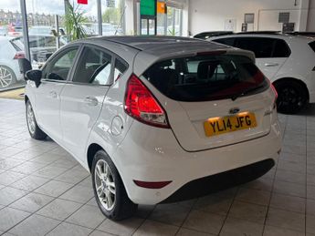 FORD FIESTA 1.6 Zetec
