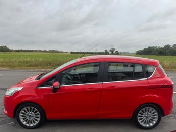 FORD B-MAX 1.6 Titanium