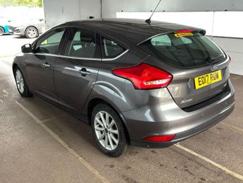 FORD FOCUS 1.0T EcoBoost Titanium Euro 6 (s/s) 5dr