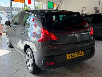PEUGEOT 3008 1.6 e-HDi Active