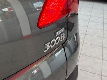 PEUGEOT 3008 1.6 e-HDi Active