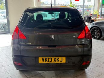 PEUGEOT 3008 1.6 e-HDi Active