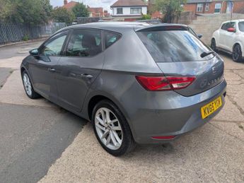 SEAT LEON 1.6 TDI SE DSG Euro 6 (s/s) 5dr