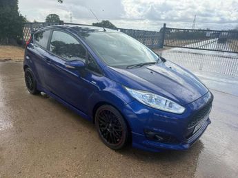 Ford Fiesta 1.0T EcoBoost ST-Line Euro 6 (s/s) 3dr