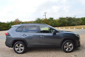 TOYOTA RAV4 2.5 VVT-h Excel
