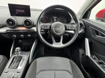 AUDI Q2 1.6 TDI 30 Sport