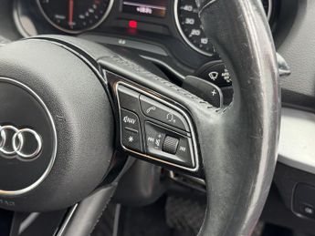 AUDI Q2 1.6 TDI 30 Sport