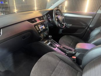 SKODA OCTAVIA 1.6 TDI Elegance