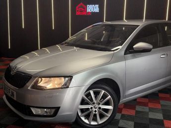 SKODA OCTAVIA 1.6 TDI Elegance