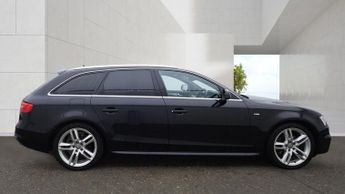 AUDI A4 AVANT 3.0 TDI V6 S line
