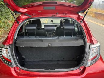 TOYOTA YARIS 1.5 VVT-h T Spirit CVT Euro 5 5dr