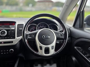KIA VENGA 1.4 CRDi SR7