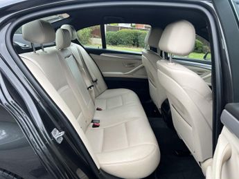 BMW 5 SERIES 2.0 520d M Sport Saloon
