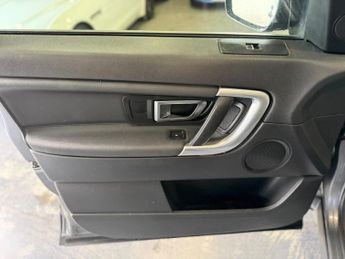 LAND ROVER DISCOVERY SPORT 2.2 SD4 HSE